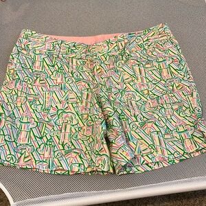 Lily Pulitzer shorts size 4